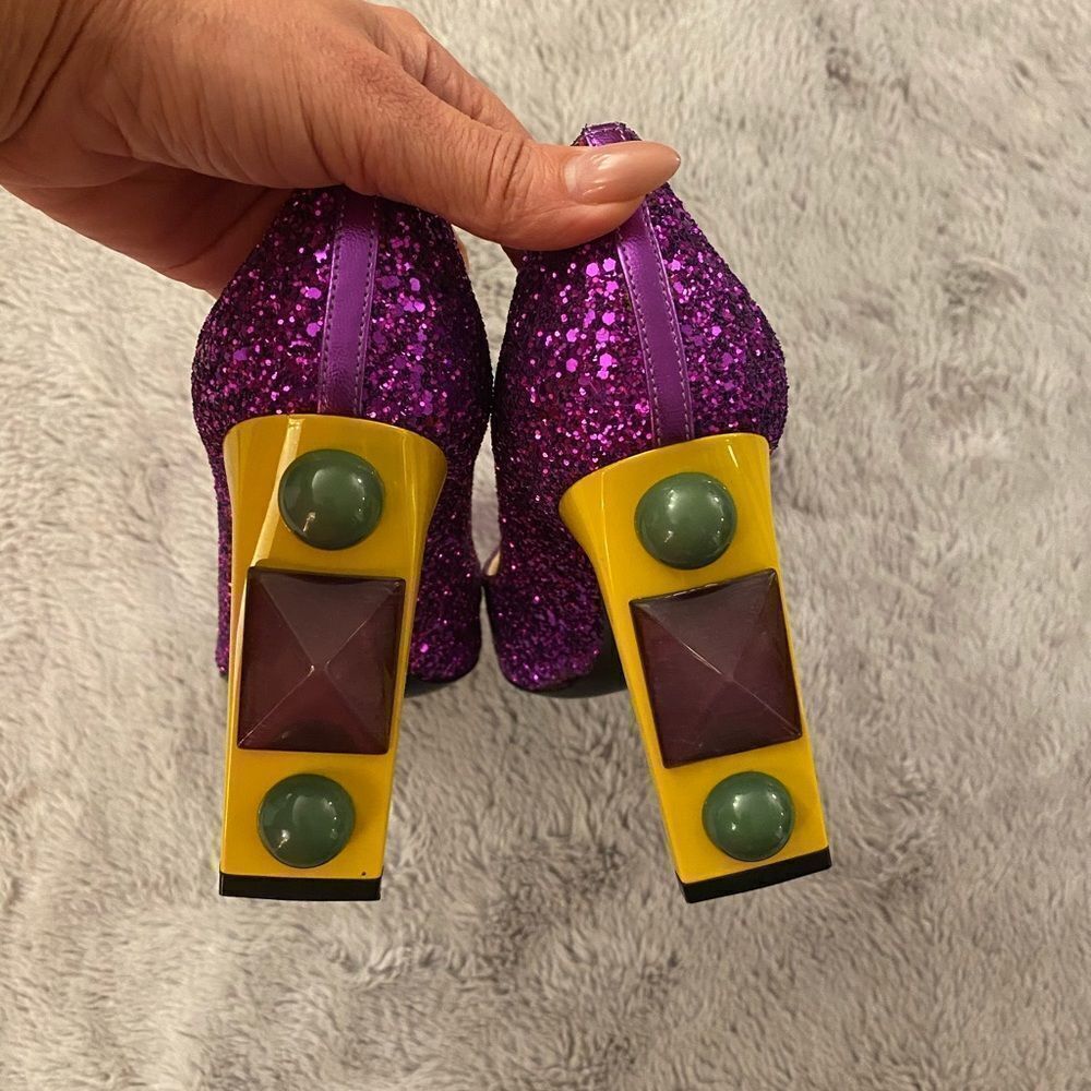 Bally Switzerland genuine leather glitter heels, size 38(7,5)